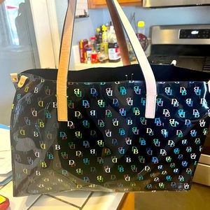 Dooney & Bourke acrylic tote shopper